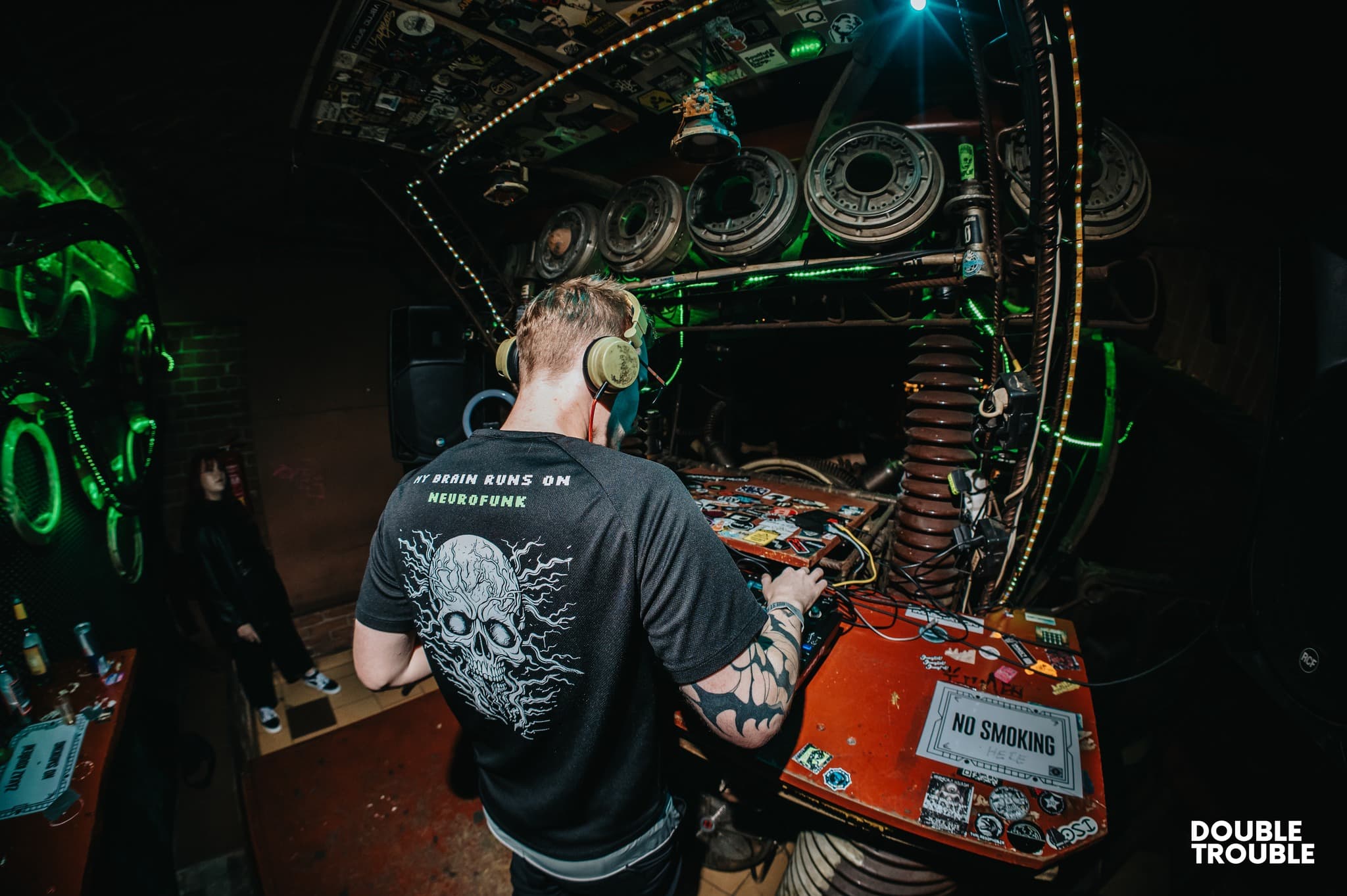 Asana plays Double Trouble Prague